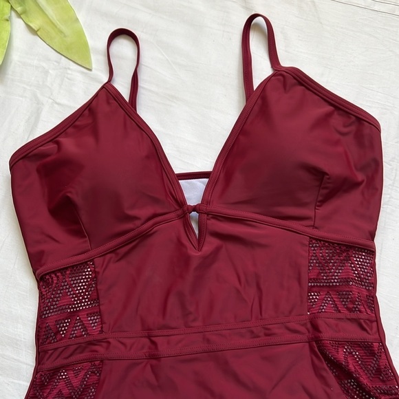 Halter Plunging V Neck Bathing Suit Hollow Out Side Edge Red Wine Swimwear - Picture 7 of 9